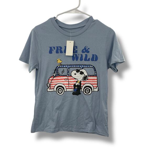 NEW Peanuts Snoopy T-Shirt XS Free & Wild Boho Patriot Graphic Top T - Picture 2 of 6